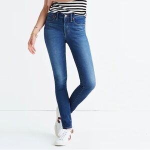 Madewell NWT 9" Mid-Rise Skinny Jeans in Patty Wash Blue - 29 - Sold Out!